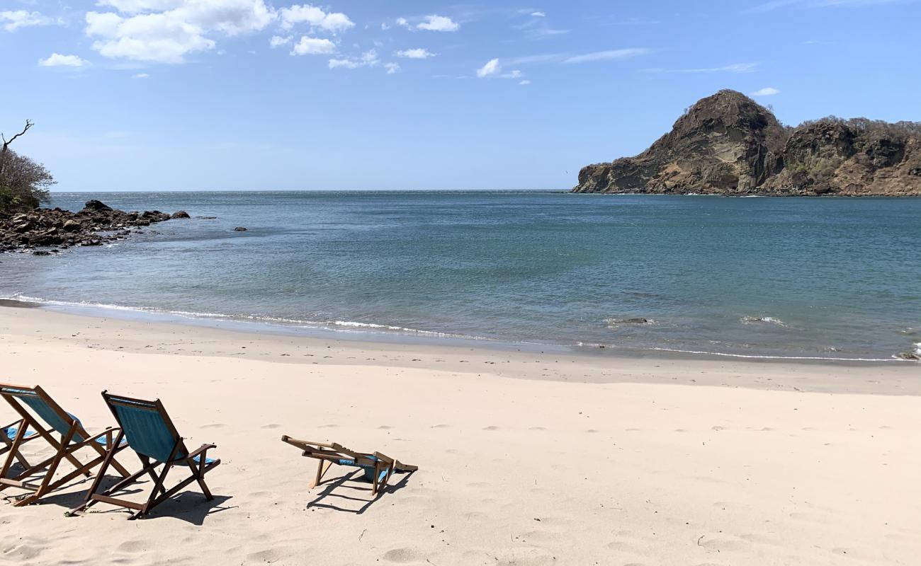 Photo de Plage Redonda avec sable beige de surface