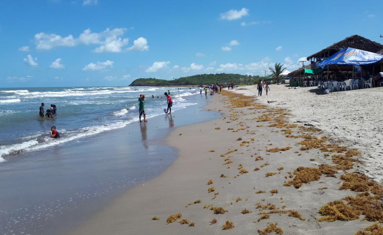 Photo de La plage El Bluff avec sable lumineux de surface