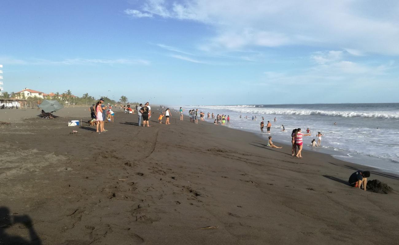 Photo de Barqueta Beach avec sable brun de surface