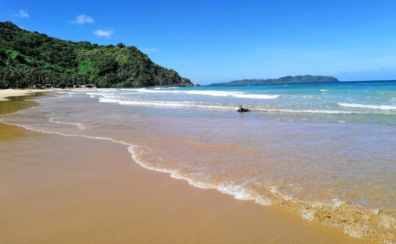 Photo de Duli Beach avec sable lumineux de surface