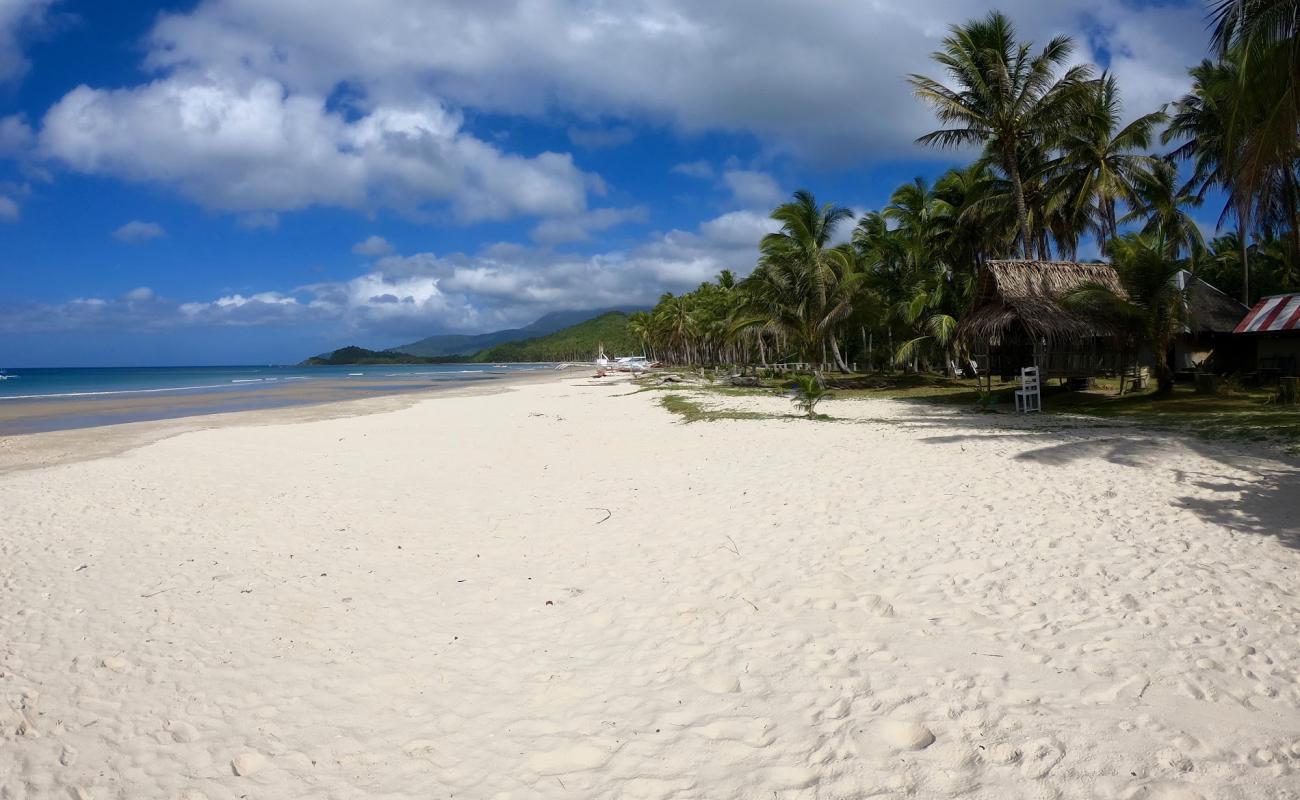 Photo de Boding Beach avec sable blanc de surface
