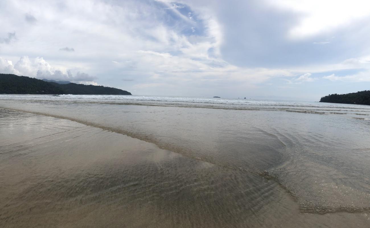 Photo de Buksayan Beach avec sable fin et lumineux de surface