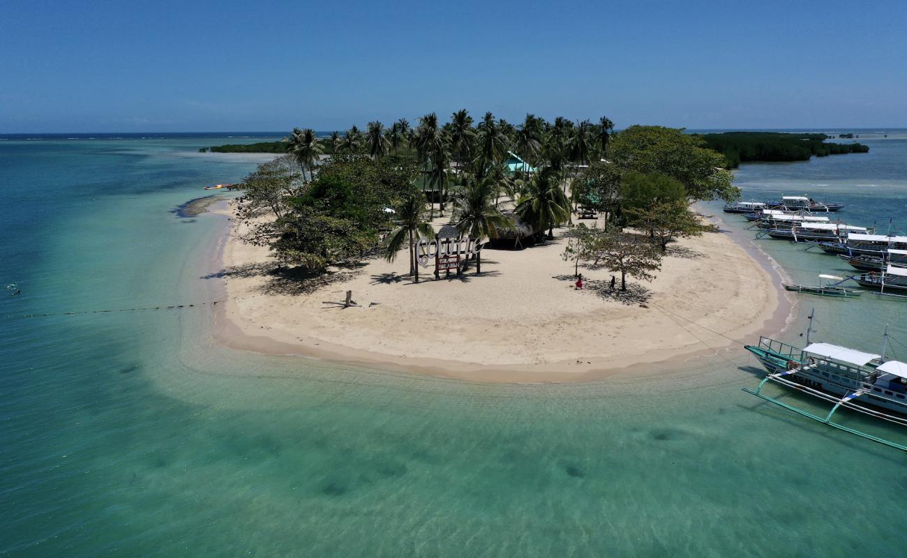 Photo de Ramesamey Island Beach avec sable beige fin de surface