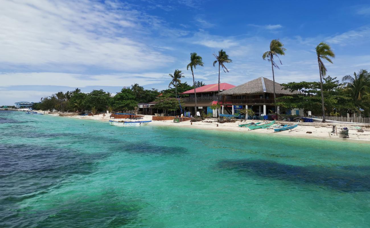 Photo de Bounty Beach avec sable lumineux de surface