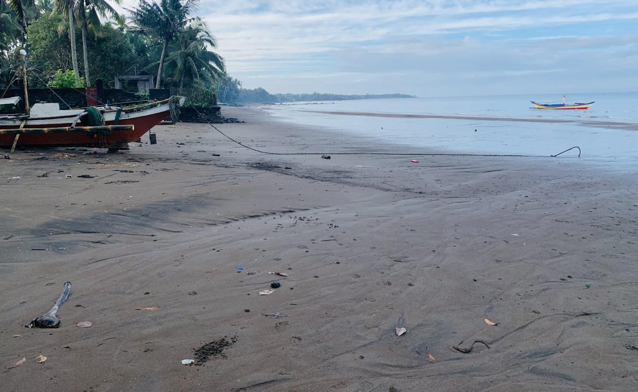 Photo de Miranda Beach avec sable gris de surface