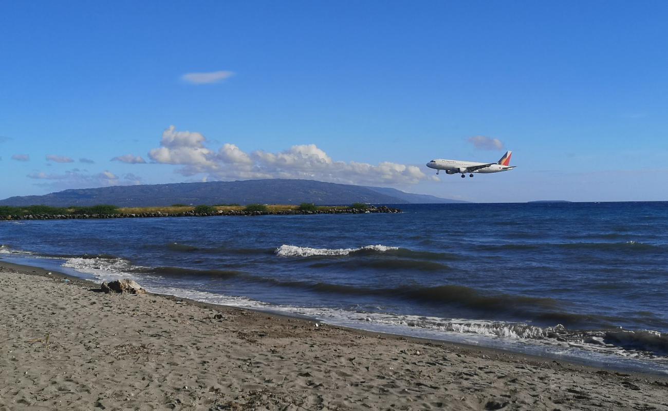 Photo de Silliman Beach avec sable gris de surface
