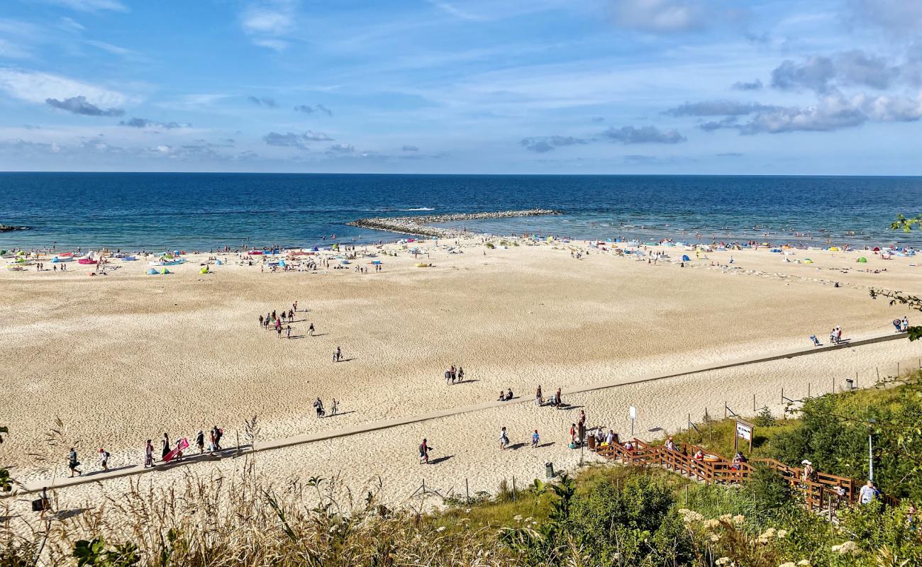 Photo de Dubai Beach avec sable beige de surface