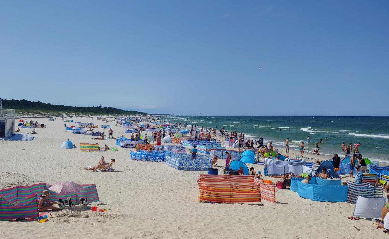 Photo de Leba Naturist Beach avec sable beige fin de surface