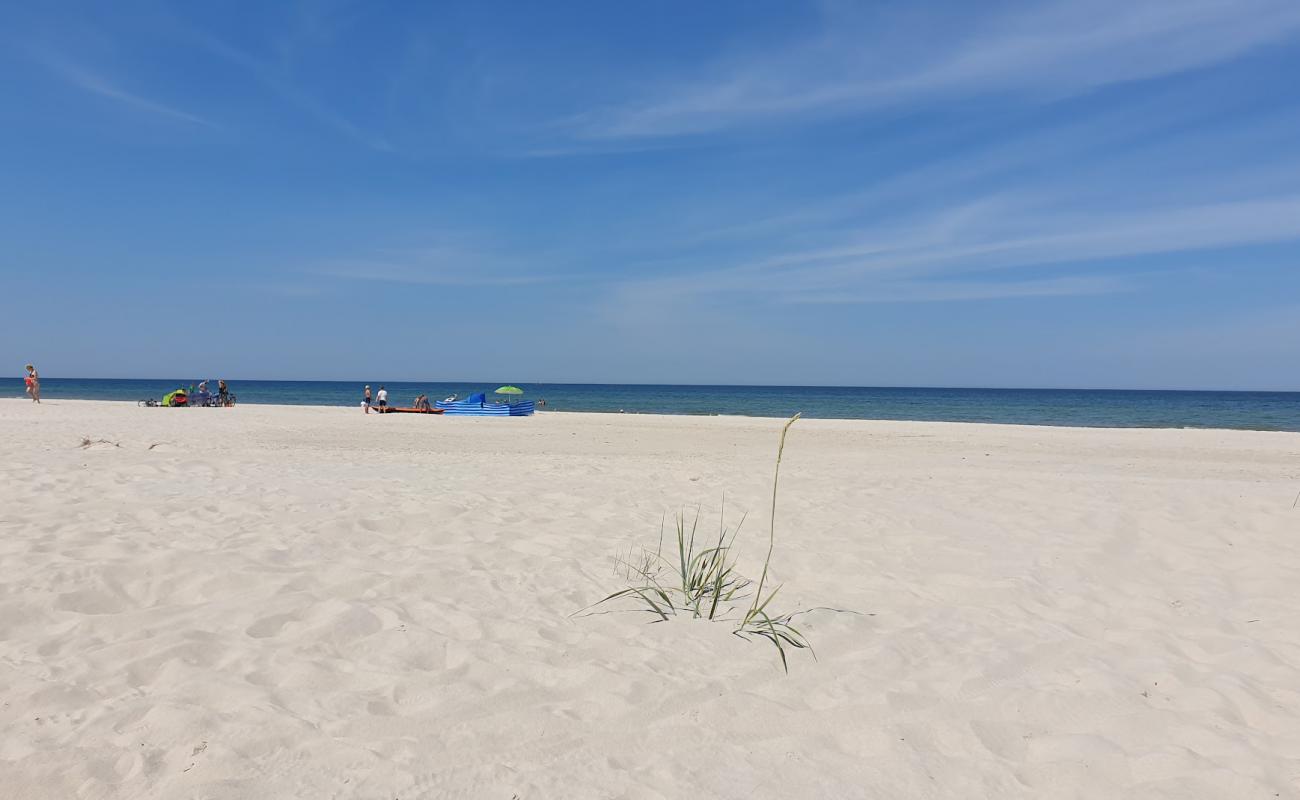 Photo de Slayshevo Beach avec sable fin et lumineux de surface