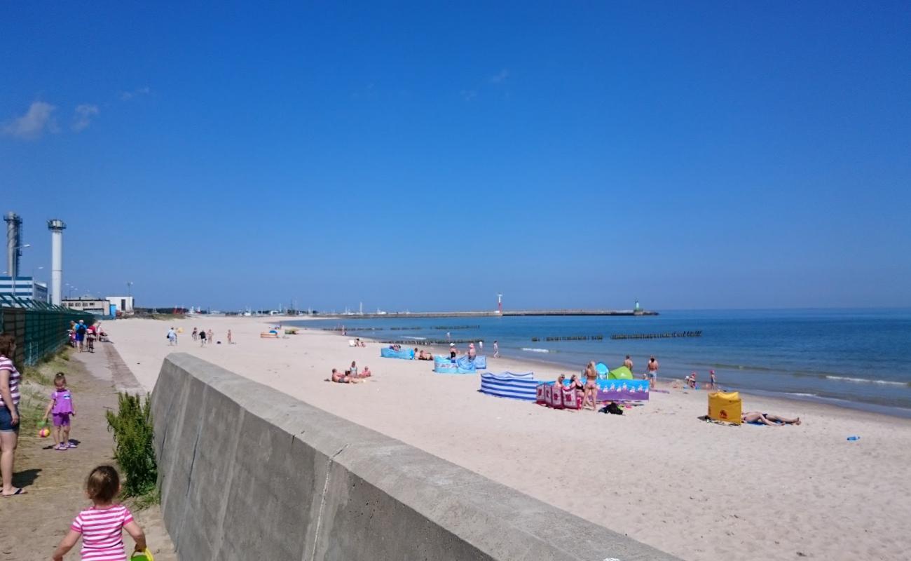 Photo de Nordowe Morsy Beach avec sable beige de surface