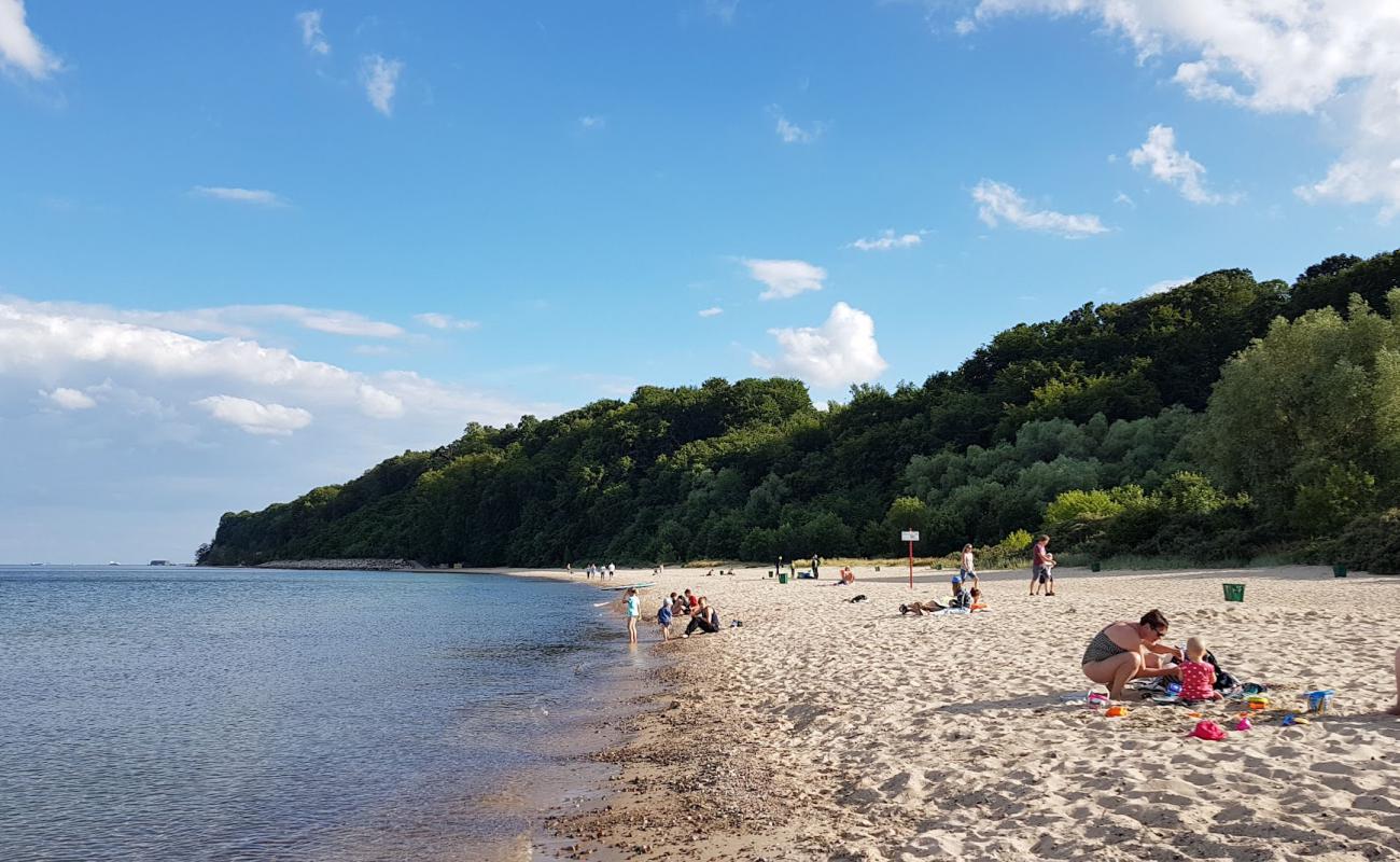 Photo de Babie Doly Beach avec sable beige de surface