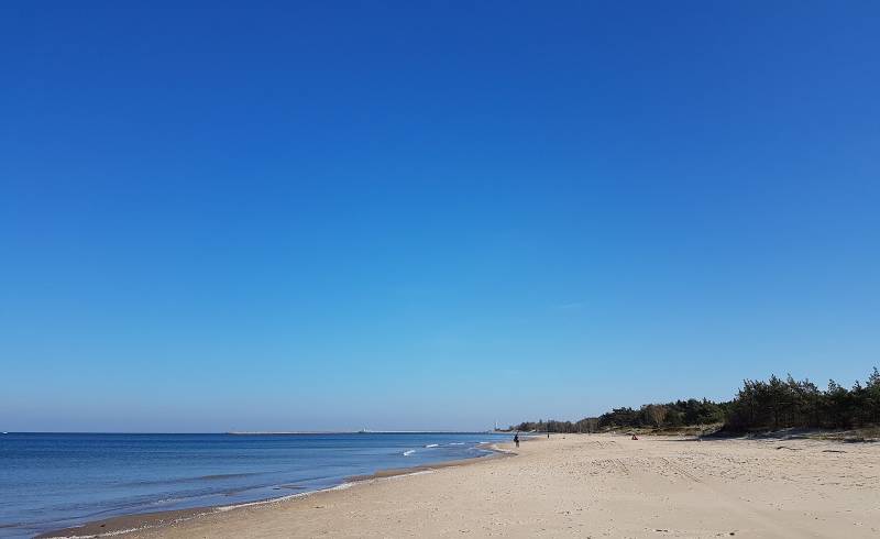 Photo de Stogi Nudist Beach avec sable fin et lumineux de surface