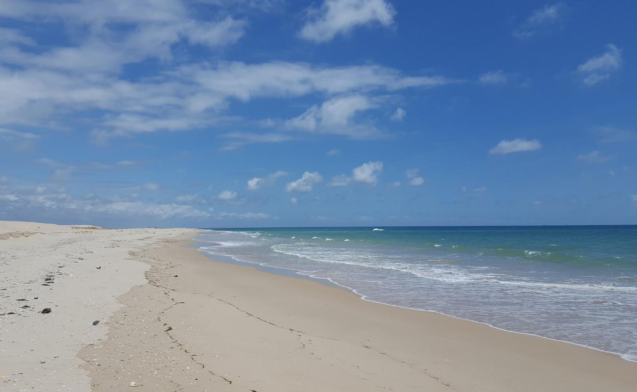 Photo de Barra da Fuseta avec sable fin brun de surface