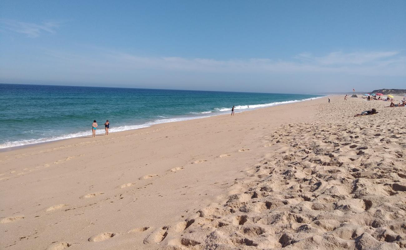 Photo de Santo Andre Beach avec sable beige de surface