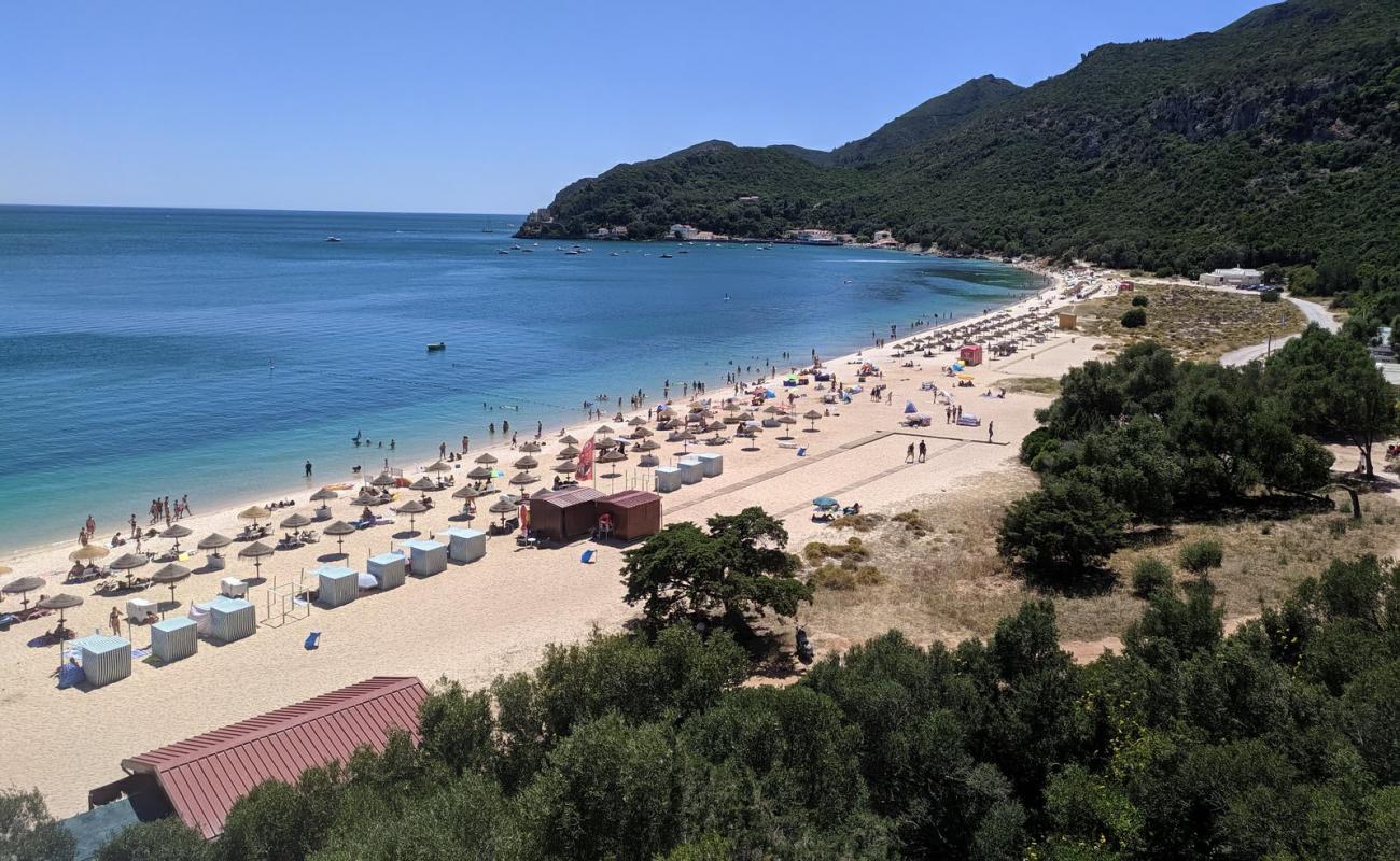 Photo de Plage de Creiro avec sable fin blanc de surface