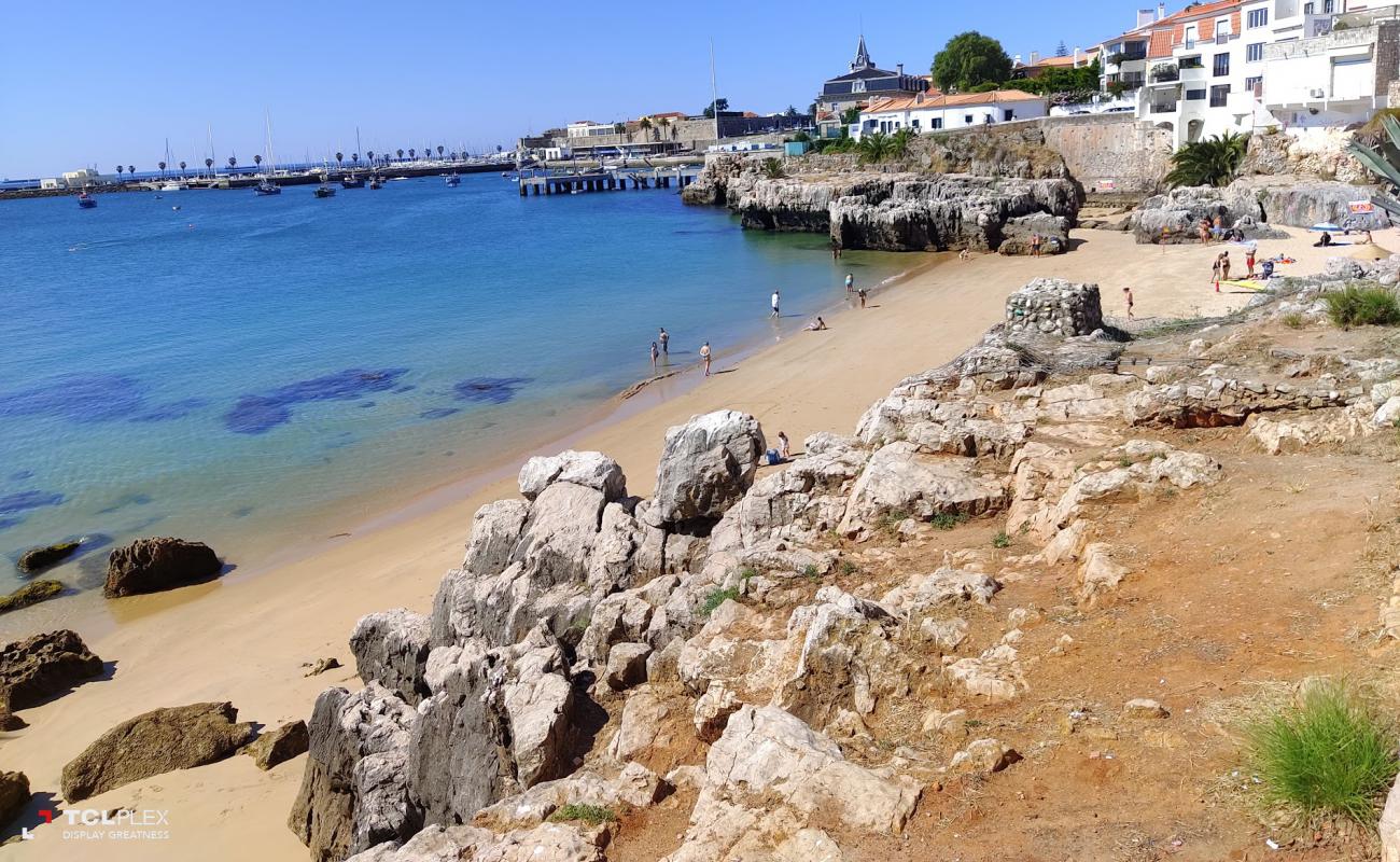 Photo de Praia da Rainha avec sable beige fin de surface