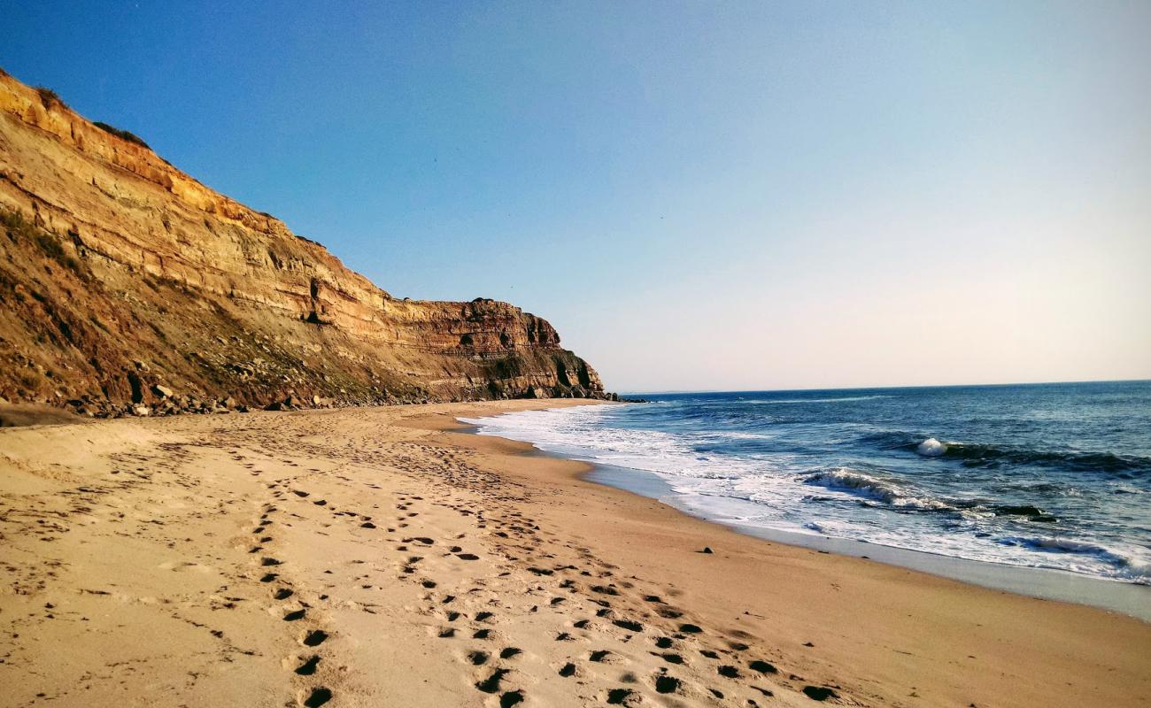 Photo de Praia do Canical avec sable beige fin de surface