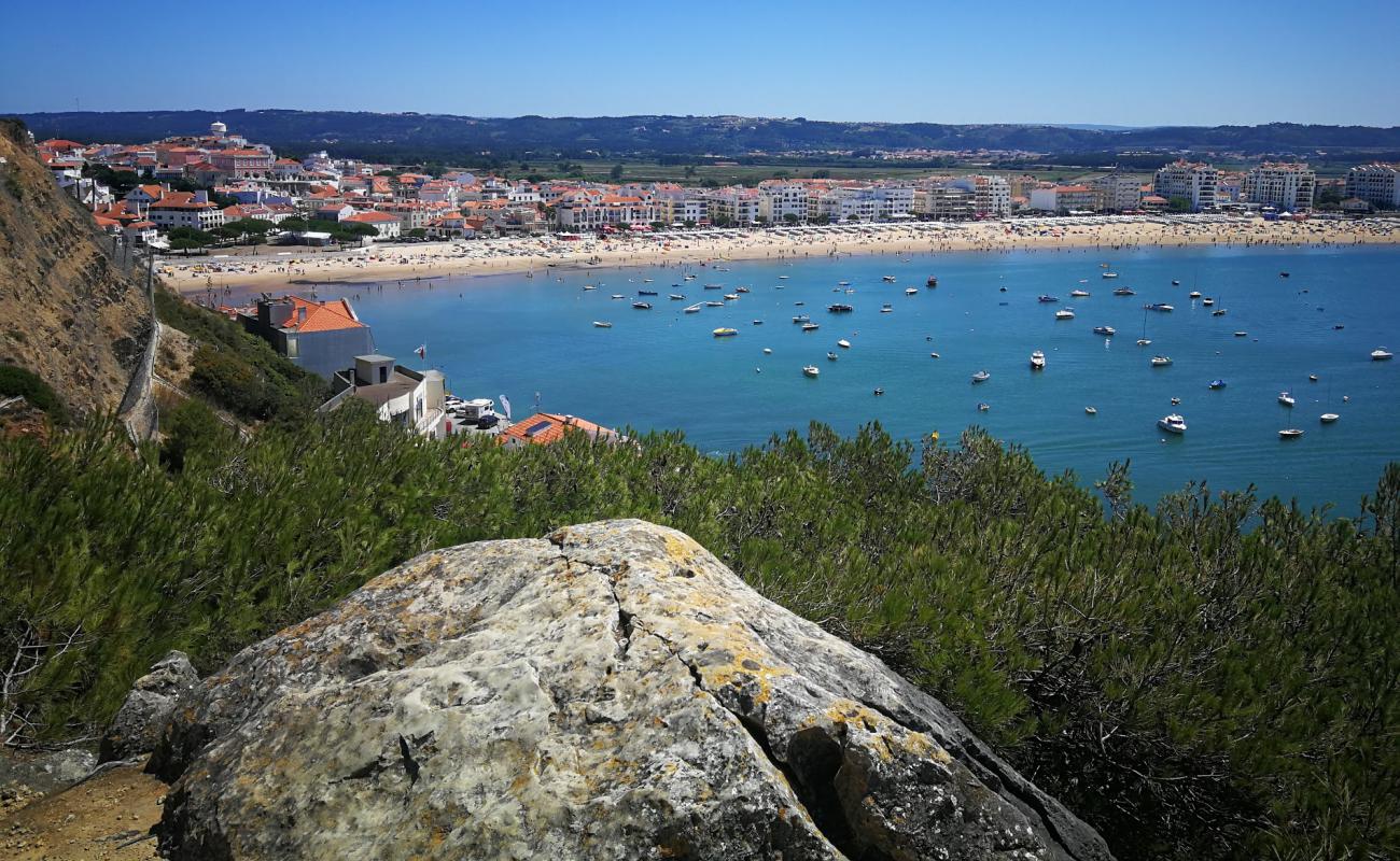 Photo de Sao Martinho do Porto avec sable fin et lumineux de surface