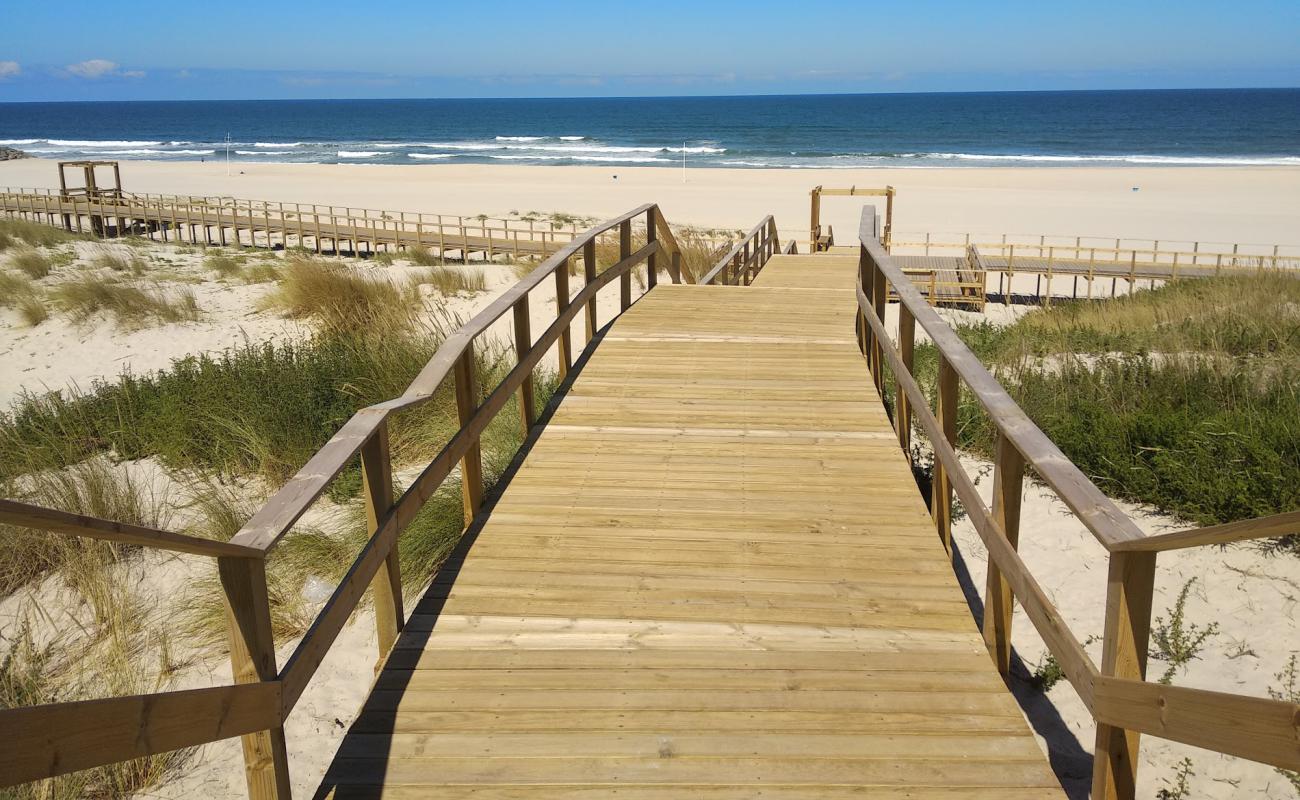 Photo de Praia da Torreira avec sable fin blanc de surface