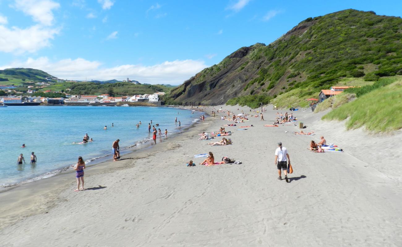 Photo de Praia do Porto Pim avec sable gris de surface