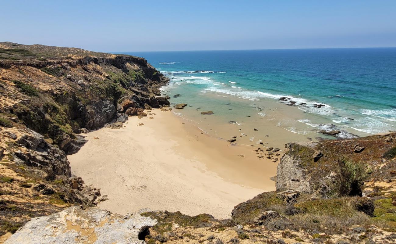 Photo de Praia do Burdo avec sable beige de surface