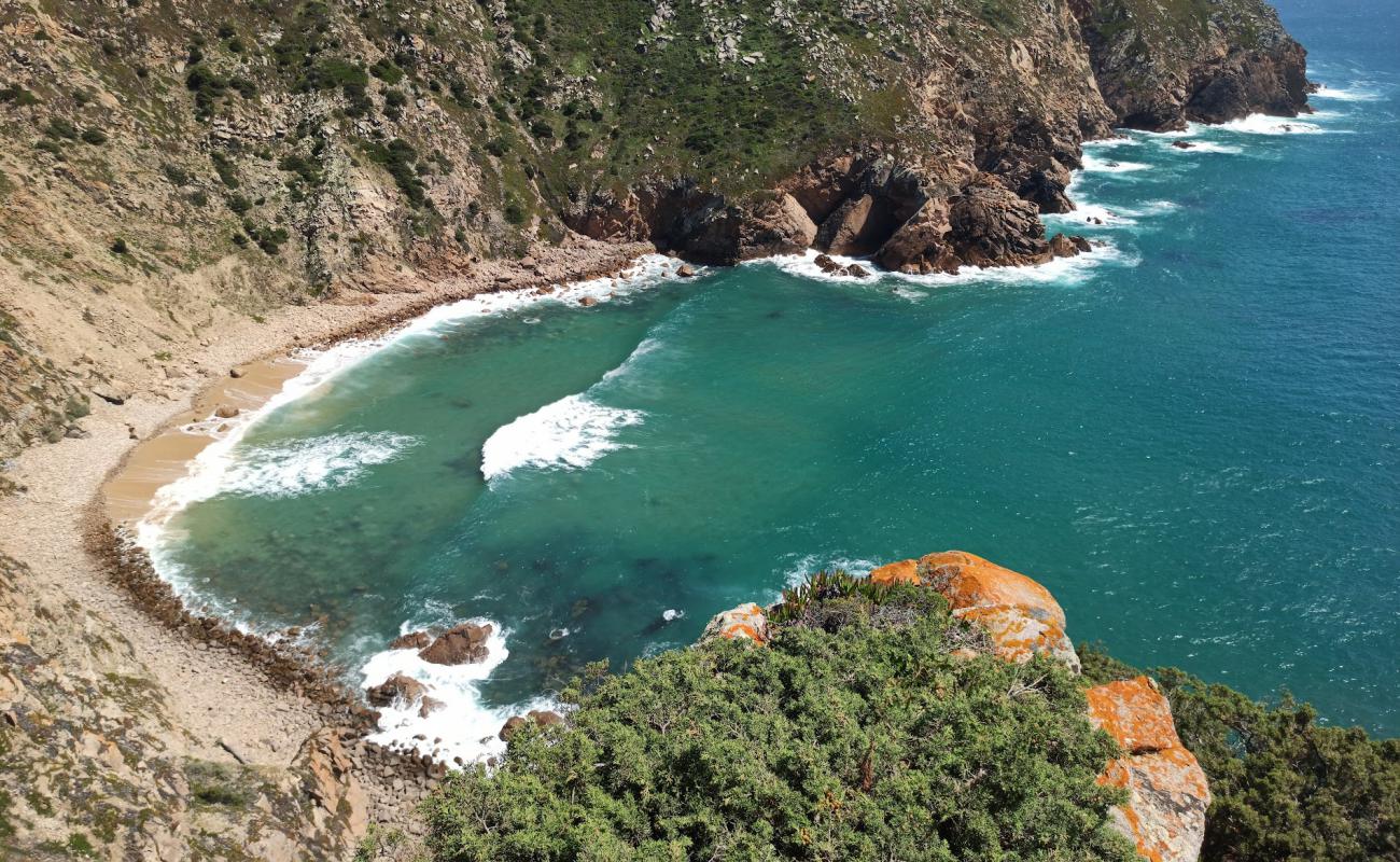 Photo de Praia de Assentiz avec sable lumineux de surface