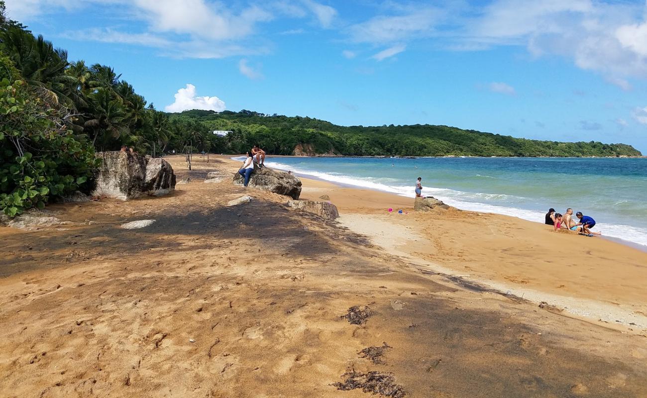 Photo de Playa El Cocal avec sable fin et lumineux de surface