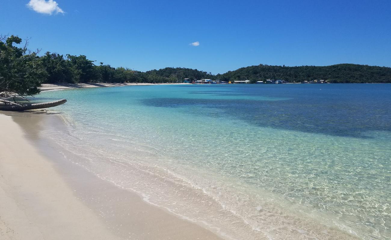 Photo de Playa Buye II avec sable fin et lumineux de surface