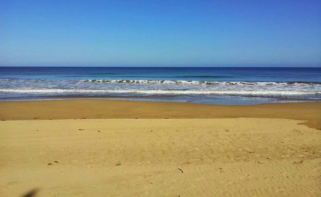 Photo de Playa Canones avec sable gris de surface