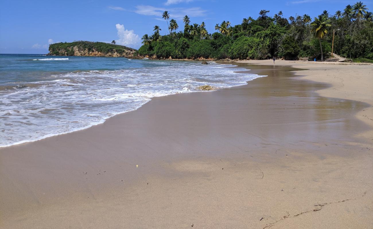 Photo de Balneario Cerro Gordo avec sable beige de surface