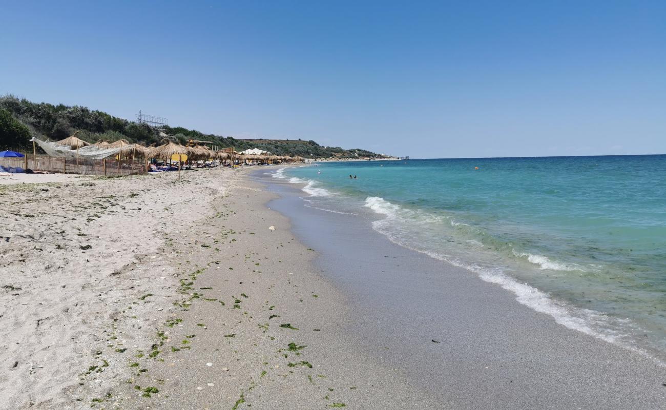 Photo de Plyazh Tuzla avec sable lumineux de surface