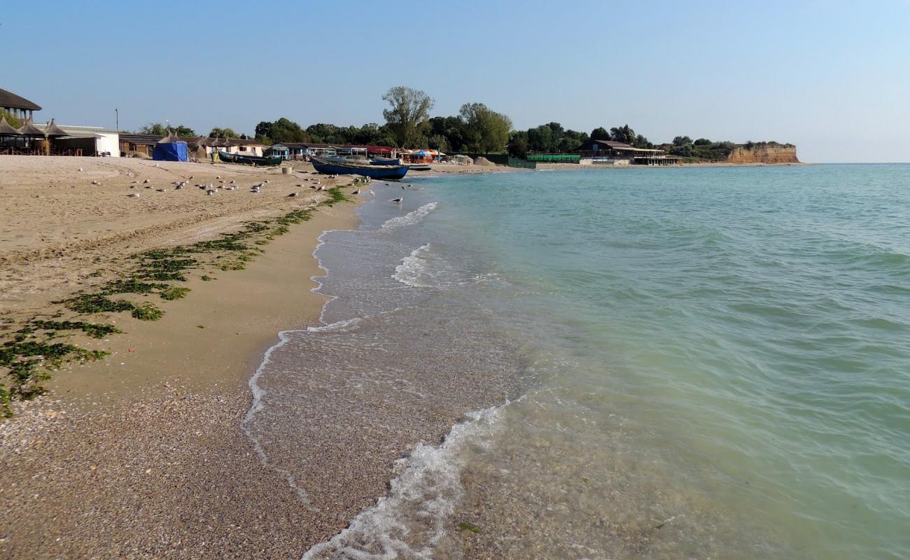 Photo de Copahavana beach avec sable lumineux de surface