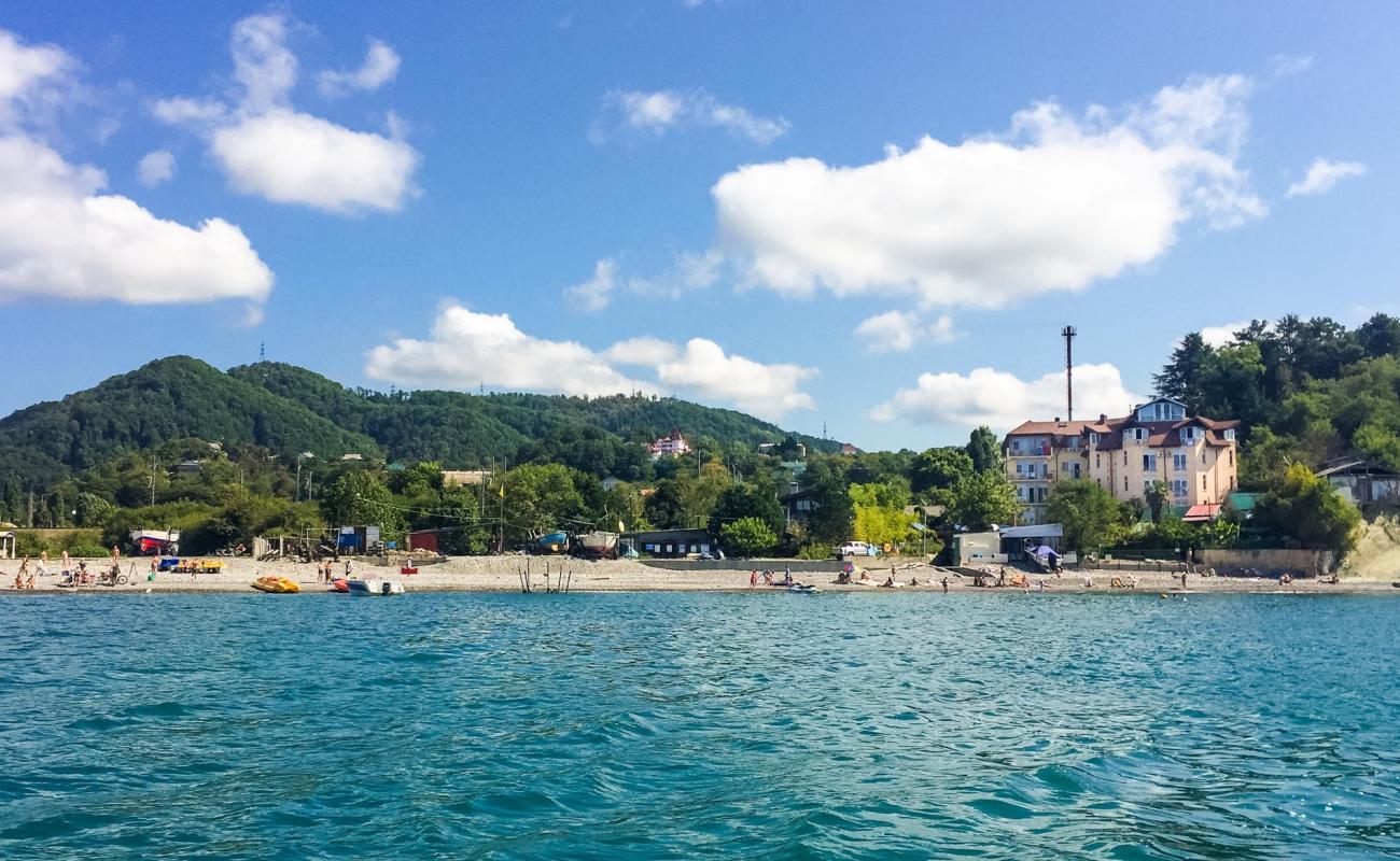 Photo de Golovinka beach avec caillou gris de surface