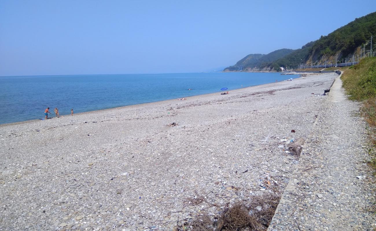 Photo de Golovinka beach II avec galets gris de surface