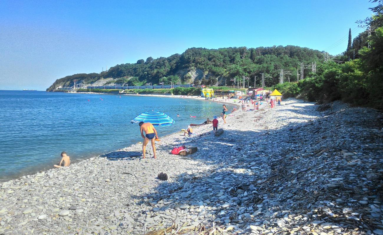 Photo de Burevestnik beach avec caillou gris de surface