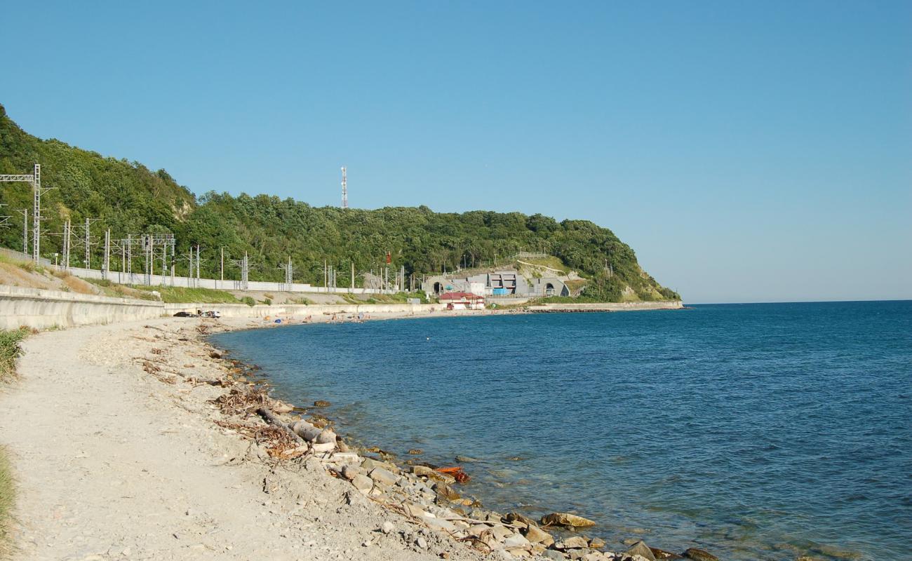 Photo de Magri beach II avec roches de surface