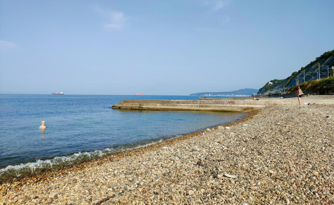 Photo de Dederkoy beach avec caillou gris de surface