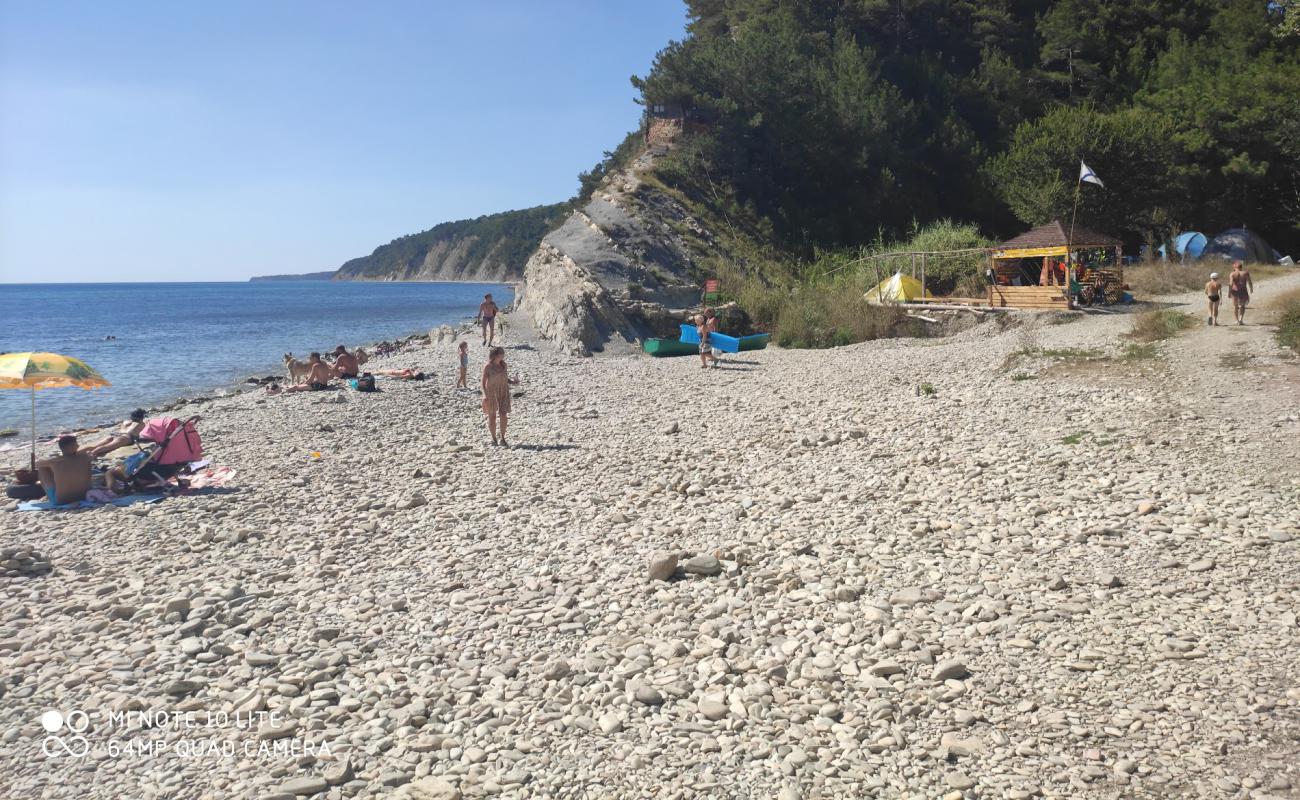 Photo de Nazarova dacha beach avec caillou clair de surface