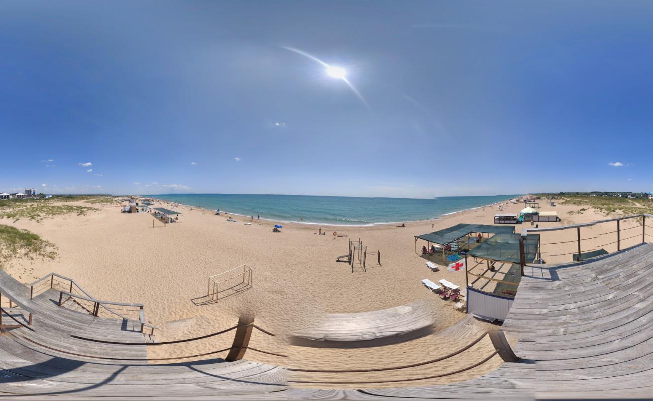 Photo de Blago Beach avec sable fin et lumineux de surface