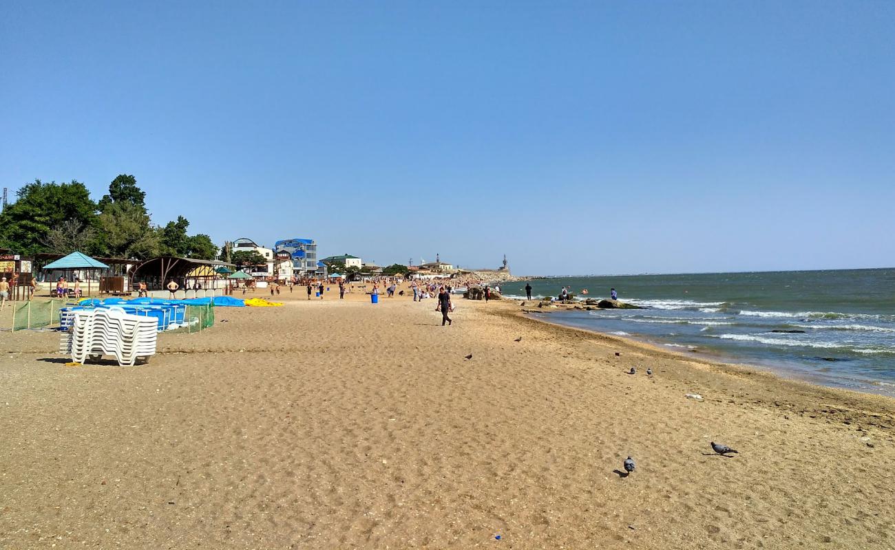 Photo de Makhachkalinskiy Gorodskoy Beach avec caillou fin clair de surface