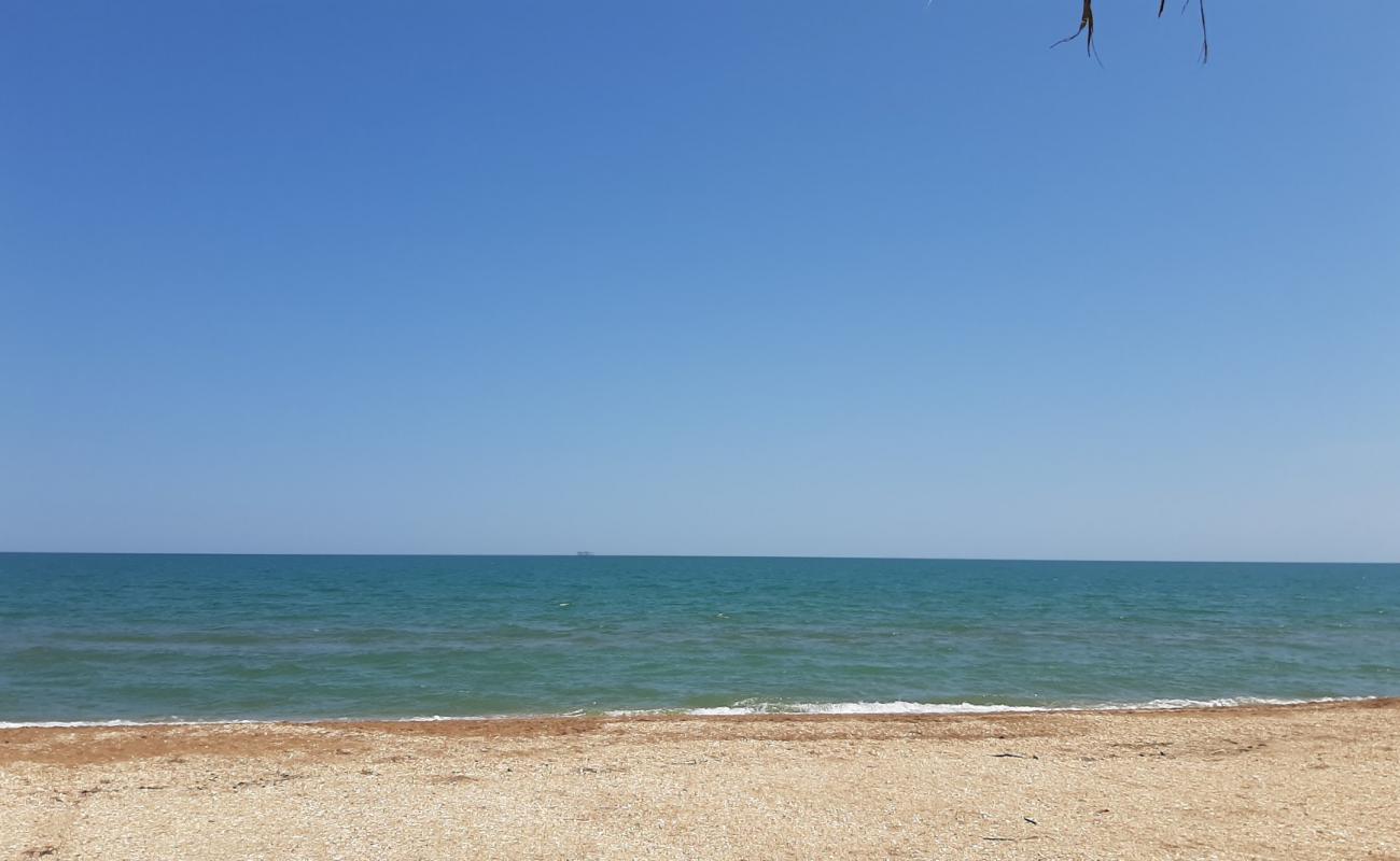 Photo de Timhan Beach avec caillou fin clair de surface