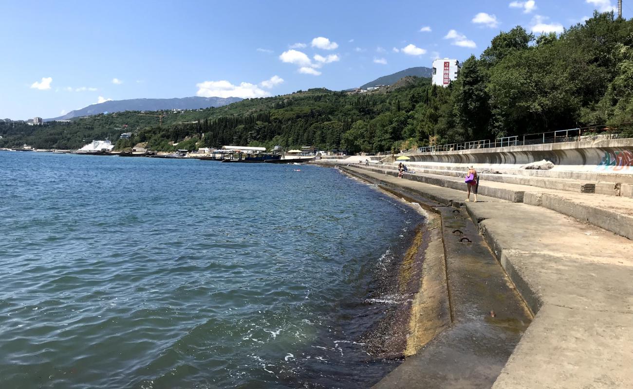 Photo de Karasan beach avec caillou gris de surface