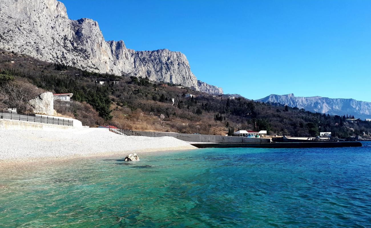 Photo de Foros beach avec caillou gris de surface