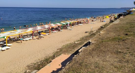 Uchkuevka beach