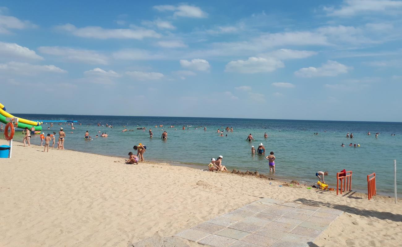 Photo de Oren-Crimea beach avec sable lumineux de surface