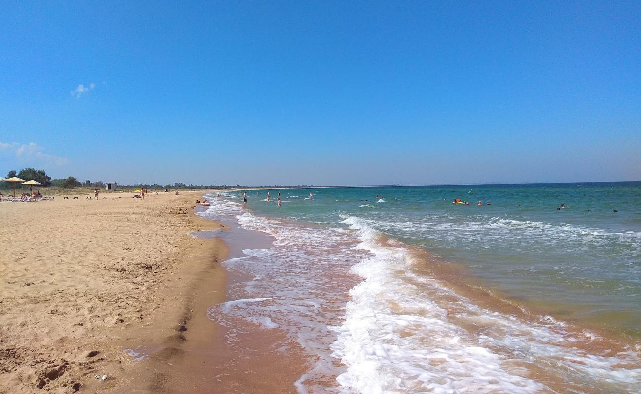 Photo de Plyazh Nizhnezamorskoye avec sable beige de surface