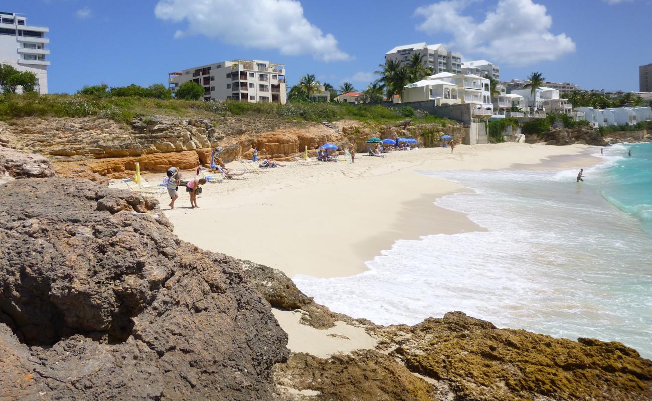 Photo de Sapphire beach avec sable fin et lumineux de surface