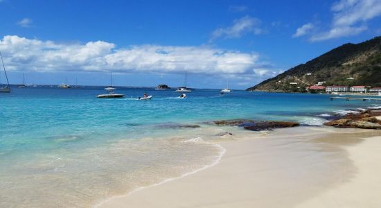 Plum Bay beach