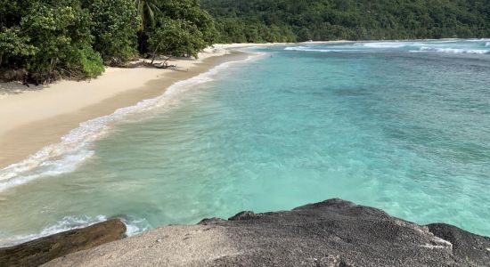 Plage de Baie Lazare