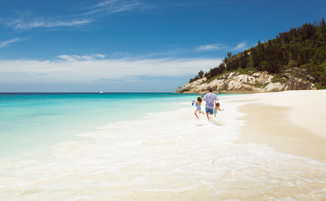 Photo de Plage North Island avec sable fin blanc de surface